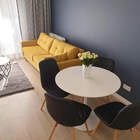 Apartament Bialy 109 아파트 *
